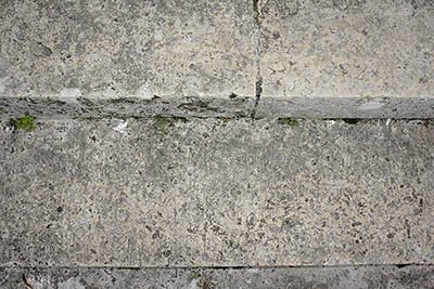 A photograph from the Chartres 39 Steps photographic series