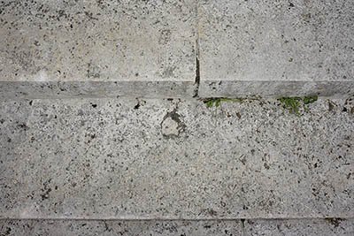 A photograph from the Chartres 39 Steps photographic series